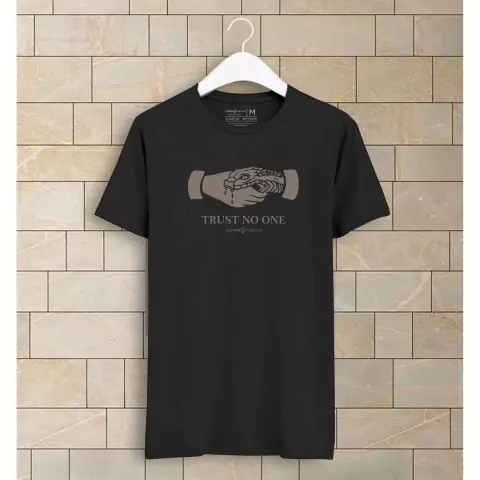 T-Shirt Trust No One