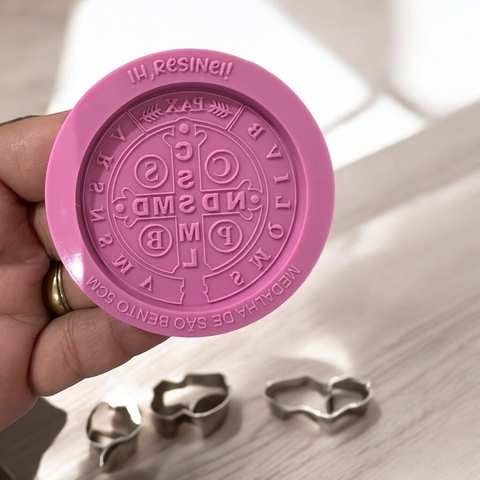 Molde medalha de São Bento 5cm NOVA