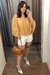 SHORT FEMININO FLOR DE LIS SOLTO COM PREGAS