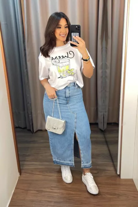 SAIA FEMININA JEANS LONGA COM FENDA FRONTAL