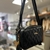 BOLSA FEMININA EM COURO COM DETALHE EM MATELASSE M - comprar online