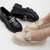 Imagem do SAPATO FEMININO CHUCK SOCIAL COM DETALHE EM CORRENTE