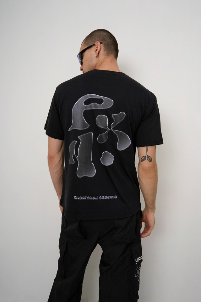 Remera Unearthed Essence Cromo thumbnail 2