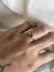 Anel Life em Ouro 18k com Esmeralda - Carol Juste Joias