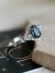 Anel Antique com Topázio London e Diamantes em Ouro 18k - comprar online