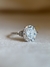 Anel Glow em Ouro 18k com Moissanite Oval e Diamantes (Pronta-Entrega)