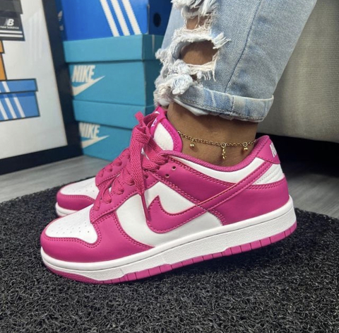 Dunk Low Pink