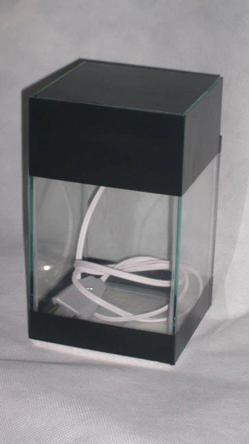 Aquário 5,6 Litros Tubular Para Peixes e Plantas 15x15x30cm