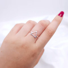 Anel Triângulo - Prata 925 - comprar online