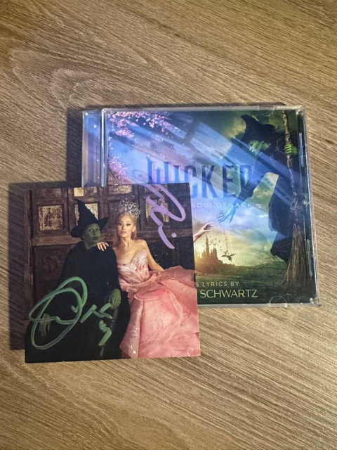 CD Wicked: Part I - The Soundtrack (Signed) - comprar online