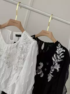 Blusa Adina en internet
