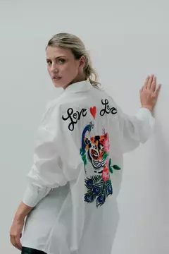 Camisa Tropical en internet