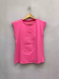 Imagen de Musculosa Relieve Dragón