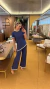 Conjunto em tricot assimetrico bicolor azul marinho na internet