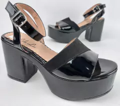 SANDALIAS FIESTA PLATAFORMA BAJA CHAROL LILA LIZ