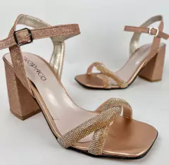 SANDALIAS FIESTA PLATAFORMA BAJA GLITER ORO PACO - Step Calzados