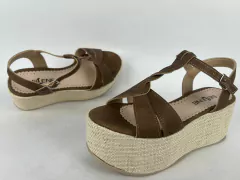 SANDALIAS ALTAS ECO CUERO SELENE en internet