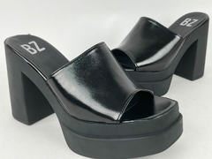 SANDALIAS ALTAS ECO CUERO NAHLA