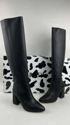 BOTAS BUCANERAS CUERO INDRA