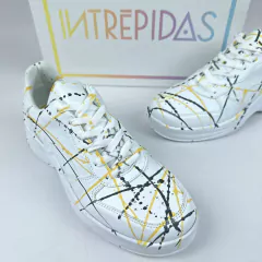 ZAPATILLAS URBANAS CORDONES ECO CUERO INTREPIDAS en internet