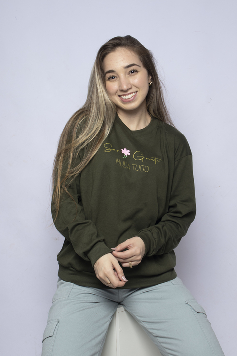 Blusa Suedine Ser Grato - Verde Militar - comprar online