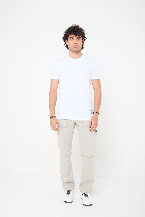 REMERA SACRAMENTO (25-1346)