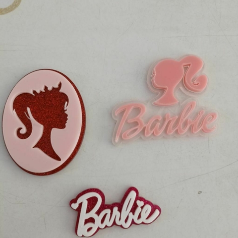 Aplique acrílico Barbie