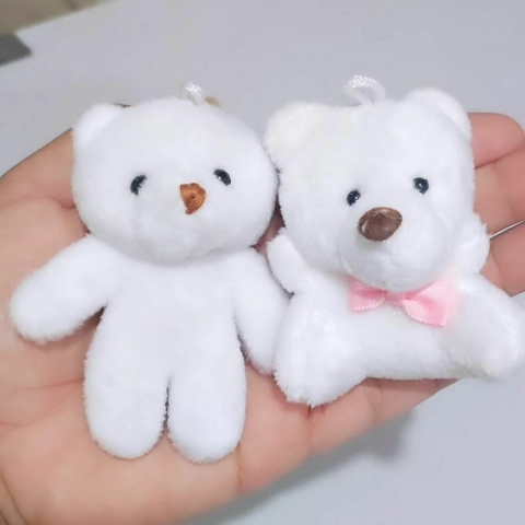 Ursinho de pelúcia para chaveiro