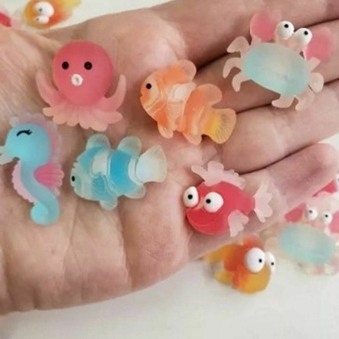 Aplique peixinhos de resina kit com 5 unidades