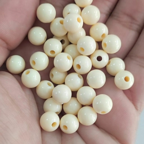 Miçanga Bolinha leitosa Marfim (8mm)