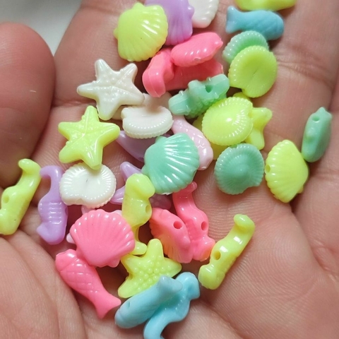 Miçanga fundo do mar com furo fino