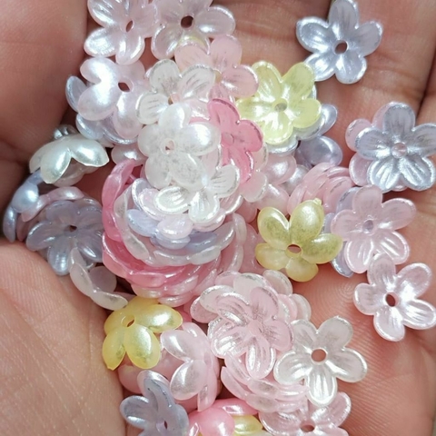 Florzinha acrílico irizada colorido candy