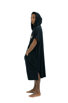 Poncho Toalha Unisex Bolso - Preto na internet