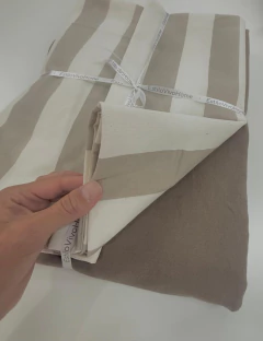 Set VERANO 5 piezas CUBRECAMA + 4 FUNDAS DE ALMOHADA TUSOR - estilovivohome