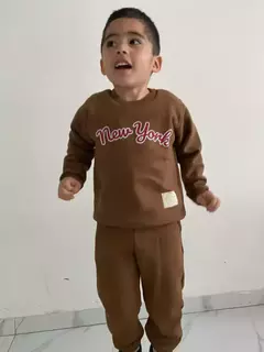 Buzo New York Choco - Naicitos Kids
