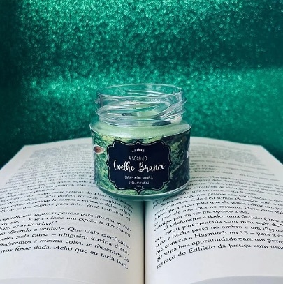 A Toca do Coelho Branco - Alice