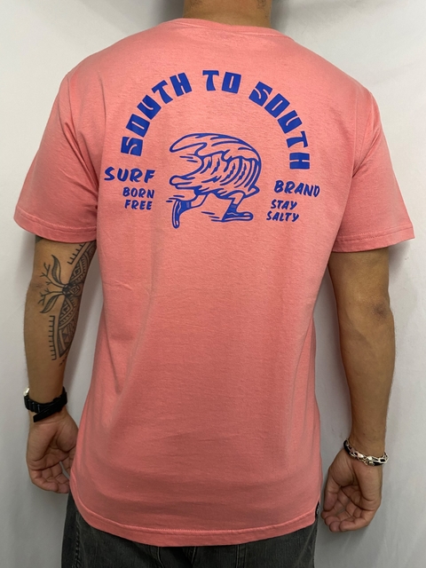 camiseta SOUTH TO SOUTH rosa onda andando