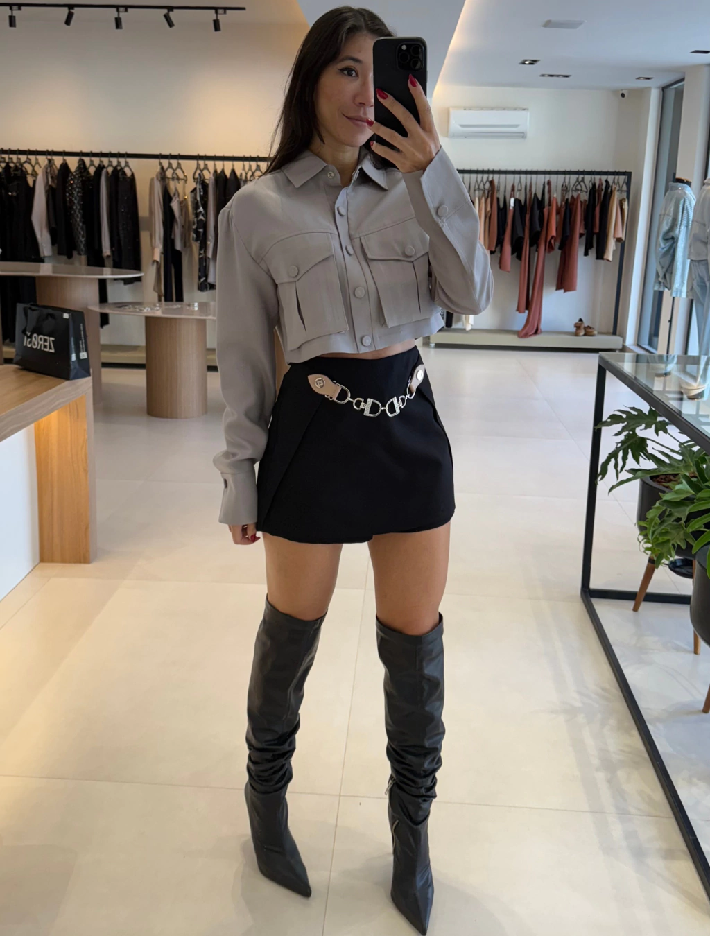 CAOS - Short Saia Detalhe Metal