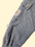 Pantalon cargo rustico. Gris - comprar online