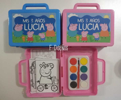 Souvenir valija con acuarelas y dibujos en internet