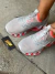 Mizuno Wave Prophecy X WK - Cinza com vermelho na internet