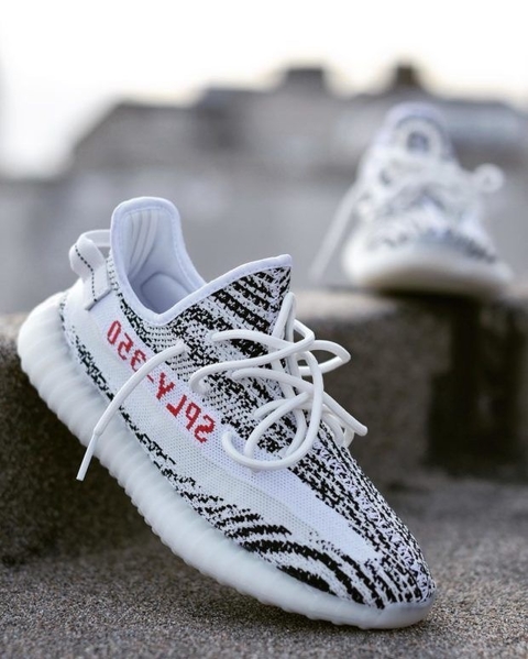 Adidas Yeezy boost 350 V2 - “Zebra”