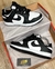 Nike SB Dunk Low - Preto e Branco