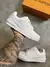Louis Vuitton Trainer na internet