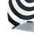 Tapete redondo Vórtice com design em espiral preto e branco, ideal para sala de estar.