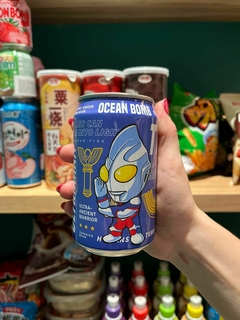 Ultraman Tiga sabor manzana