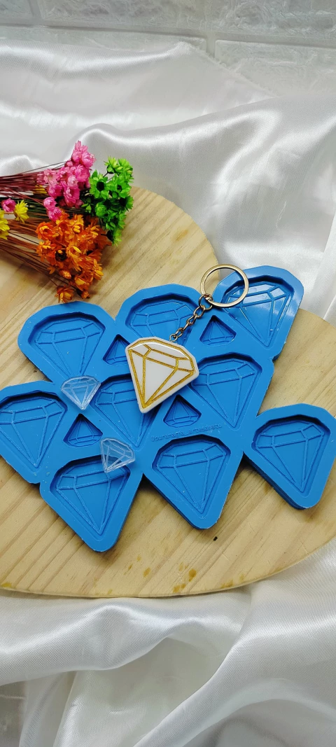 Molde de Silicone - Diamante - 9 Cavidades e 4 Pingentes - comprar online