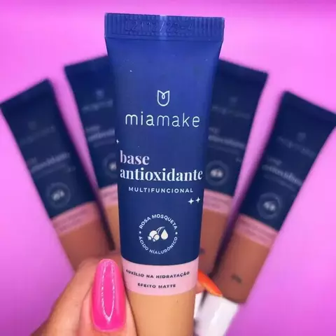 BASE LIQUIDA MATTE ANTIOXIDANTE (miamake)