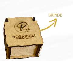 Terço Mae Rainha - Pedra Natural - comprar online