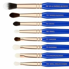 GOLDEN TRIANGLE EYES ONLY COMPLETE 15PC. BRUSH SET WITH POUCH en internet